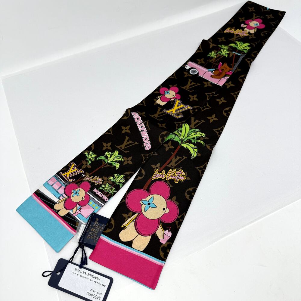 Louis Vuitton Scarf Silk Hollywood NEW Limited Edition 22' Xmas Vivienne Bandeau